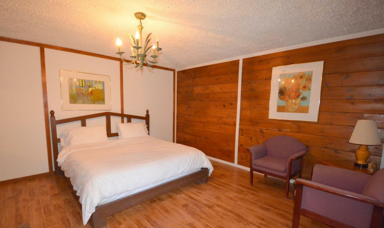 Alpine Hotel 3*